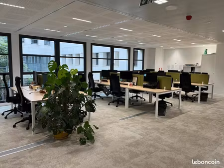 bureaux 222 m²