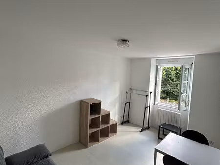 studio meublé de 17m2