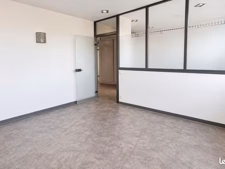 bureaux 13 m² saint-raphael