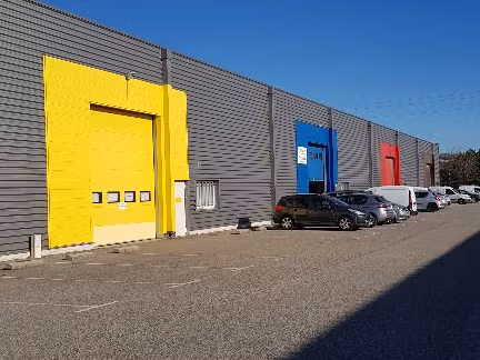 local industriel 340 m²