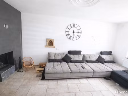 maison mitoyenne 9 pièces – 180 m² – terrain 6 50 ares – luttange