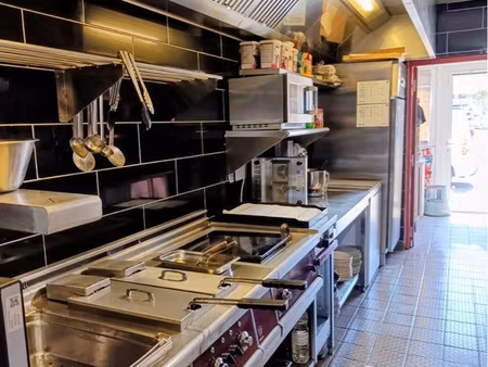 vend restaurant traditionnel du midi clef en main