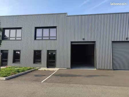 local d'activite 218 m² bourgoin jallieu