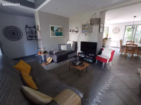 maison 5 chambres 130 m²