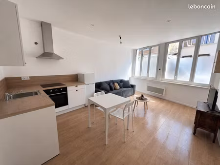 appartement t2 meublé – 42 m² – entièrement rénové – roanne