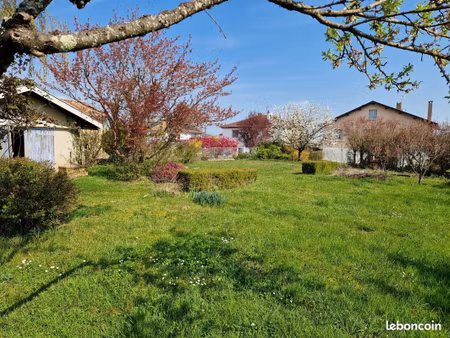 villa 7 pièces 142 m²