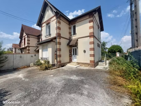 maison 4 pièces 78 m²