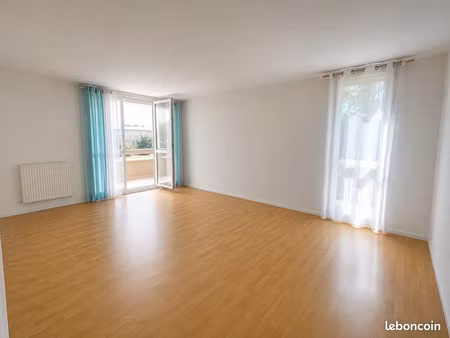 à louer - bureau de 22m2 à bordeaux caudéran