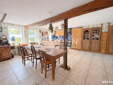 maison 3 pièces 150 m²
