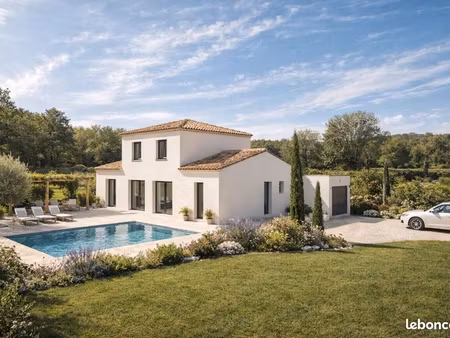 terrain 1 800 m² callian
