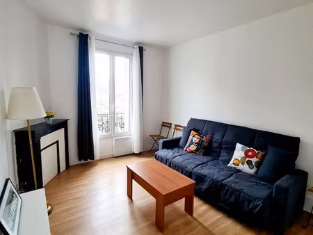 studio 1 pièce 26 m²