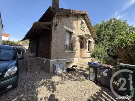 pavillon 3 pièces 56 m²