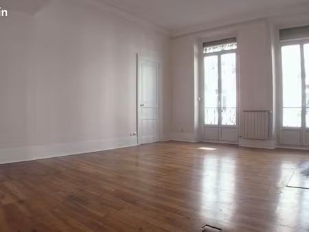 appartement 3 pièces 86 m²