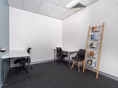 abonnements de bureau flexibles à marseille  les docks marseille