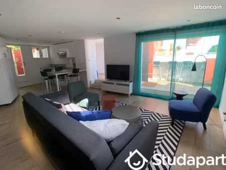 appartement 3 pièces 80 m²