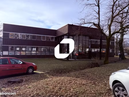 bureau 186 m²