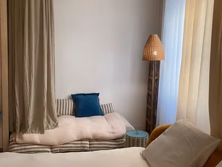 à louer – élégant studio meublé de 30 m² – rue du dragon  paris 6ᵉ