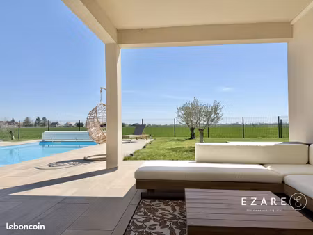 villa 5 pièces 190 m²