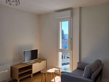 a louer - studio meublé et équipé - 29m²