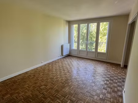 appartement 4 pièces 74 m²