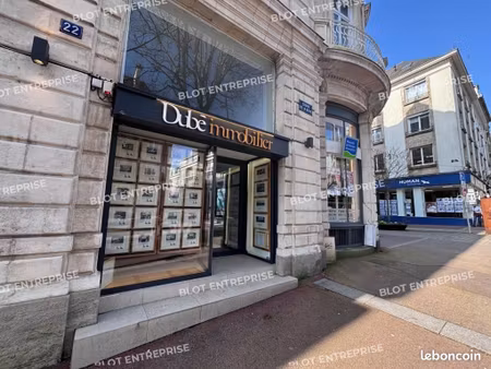 local commercial 72 m²