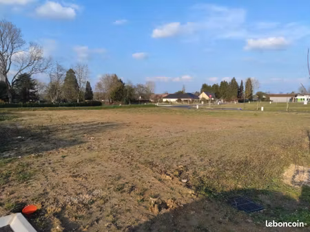 terrain 800 m² la haye malherbe