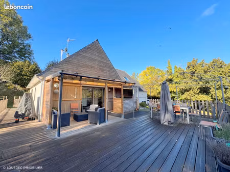 propriété 6 pièces 160 m²