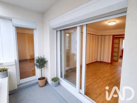 appartement 3 pièces 64 m²