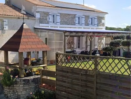 villa avec piscine