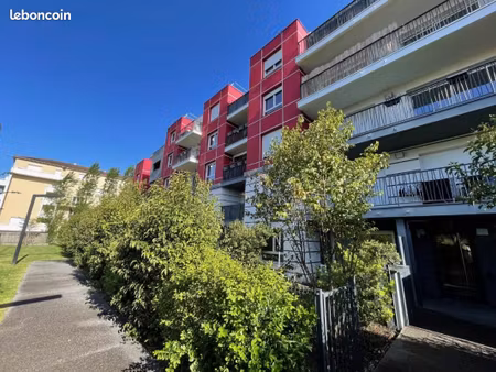 appartement 4 pièces 81 m²