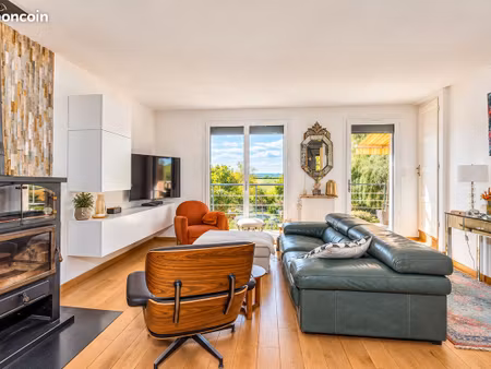 propriété 7 pièces 157 m²