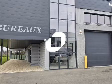 local d'activité 1 226 m²