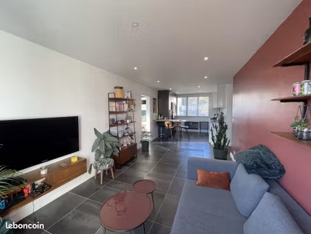 bel appartement 3 pieces 60m2 proche du parc montjuzet