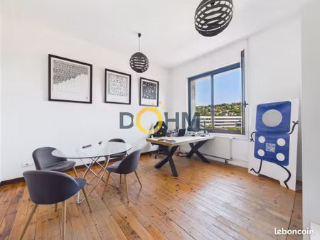 appartement 1 pièce 162 m²