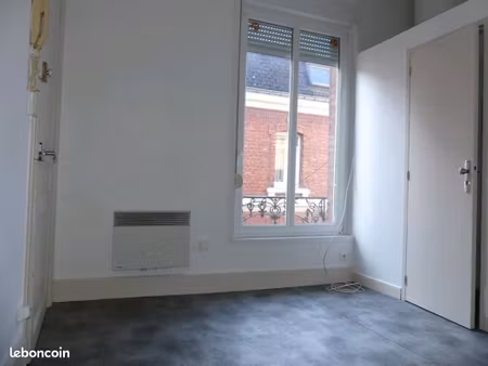 studio 1 pièce 11 m²