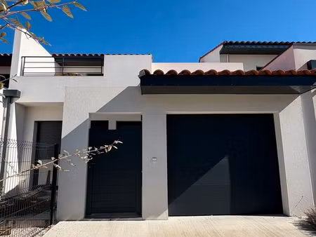 a louer à canohes – villa meublée - 3 chambres – 1 garage - jardin de 166 m²