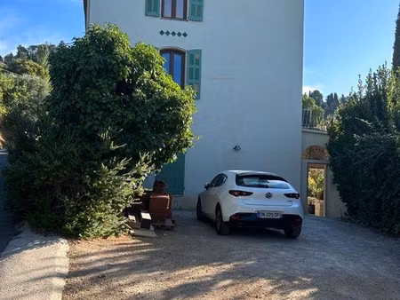 immeuble à vendre 14 pièces 372 m2 caillan