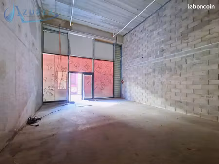 local commercial 109 m² nice