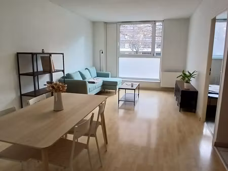 f2 meublé 47m2 avec parking - st marceaux/moissons