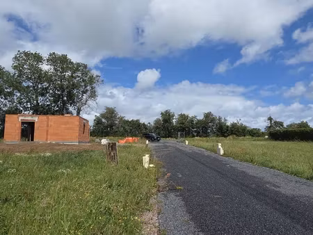 terrain 602 m² cardonville