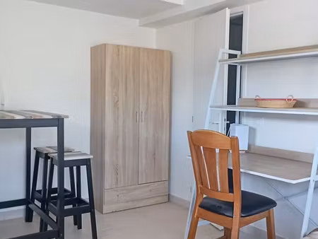 studio meuble pour etudiant(e)
