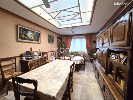 maison 6 pièces 166 m²