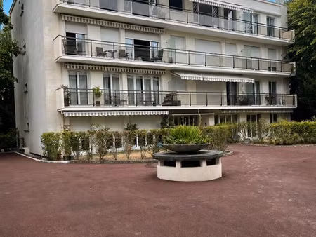 studio 1 pièce 35 m²