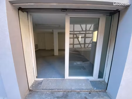 local 40 m2 quartier gare