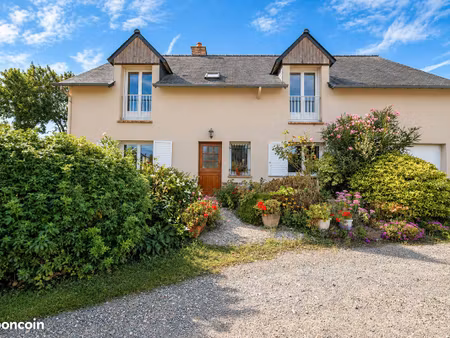 maison 6 pièces 144 m²