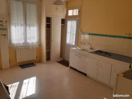 studio pour apprenti  stagiaire ou étudiant