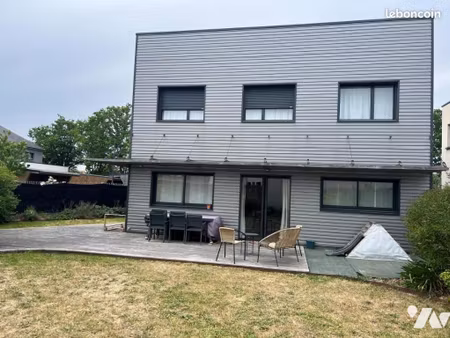 maison 6 pièces 118 m²