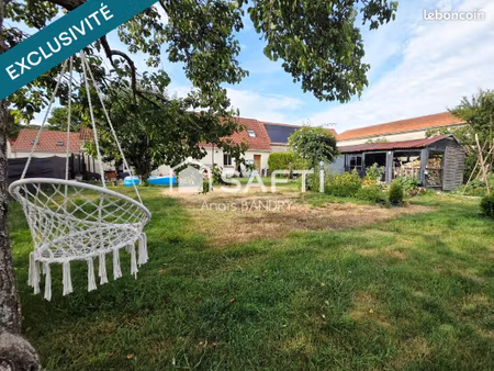 maison 8 pièces 152 m²