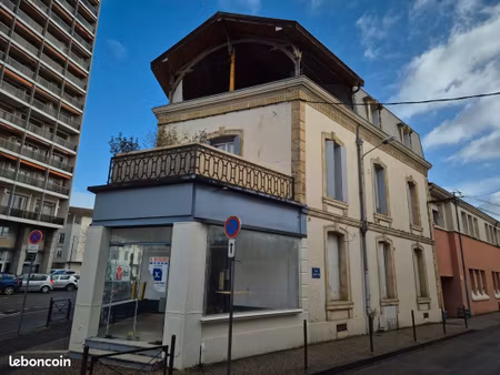 local professionnel quartier carnot/victor hugo