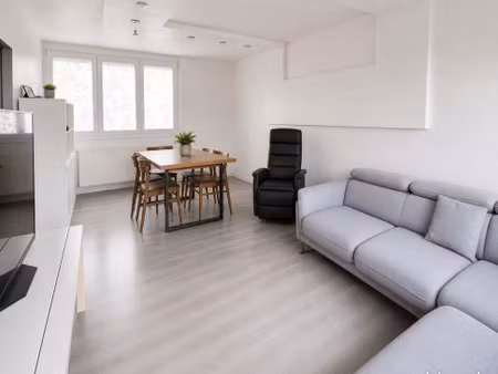 maison semi-mitoyenne résidence